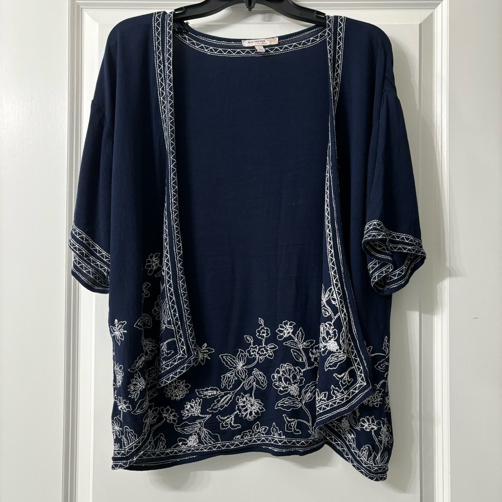 Blue Pepper Embroidered Shrug size Small